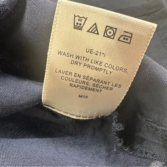 Van Heusen Navy 100% Cotton Textured V-Neck. Ladies Size: Medium - Picture 8 of 10